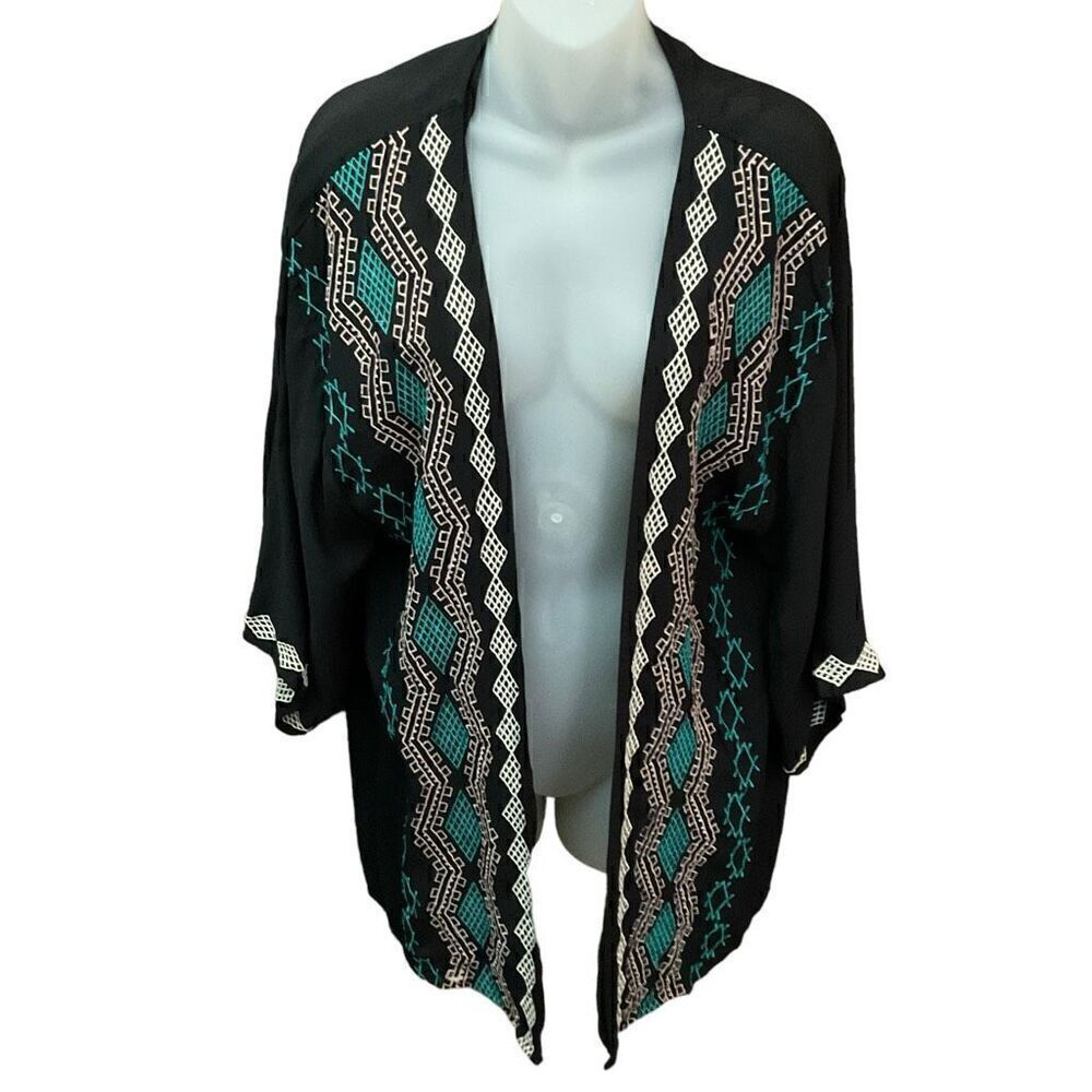 inLUV Swimsuit Cover Up Open Front Kimono Black Geometric Embroidery Size Small